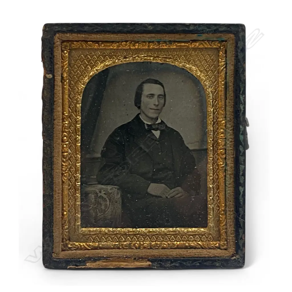 Gilt framed and leather cased ambrotype - seated youth, Image 1++